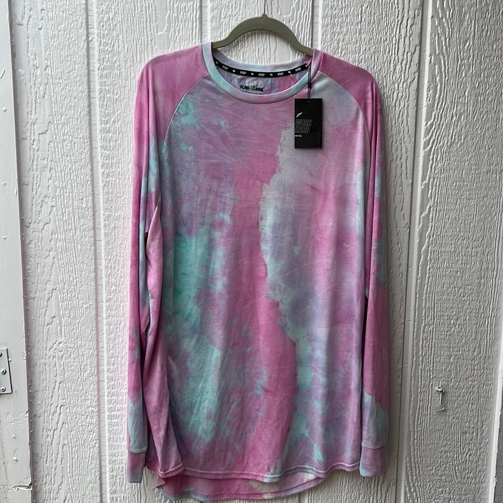 BNWT Flag Nor Fail Tiedye long sleeve shirt